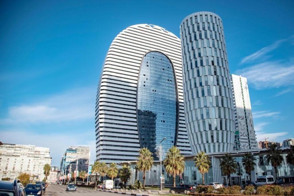 Batumi Sea Side Apartment Экстерьер фото